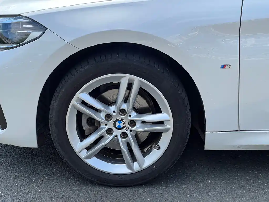 BMW 1 Series — фото 9