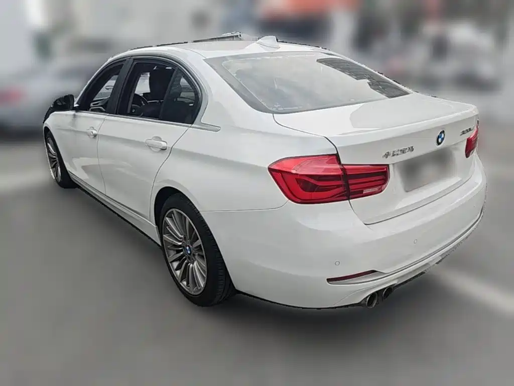 BMW 3 Series — фото 7