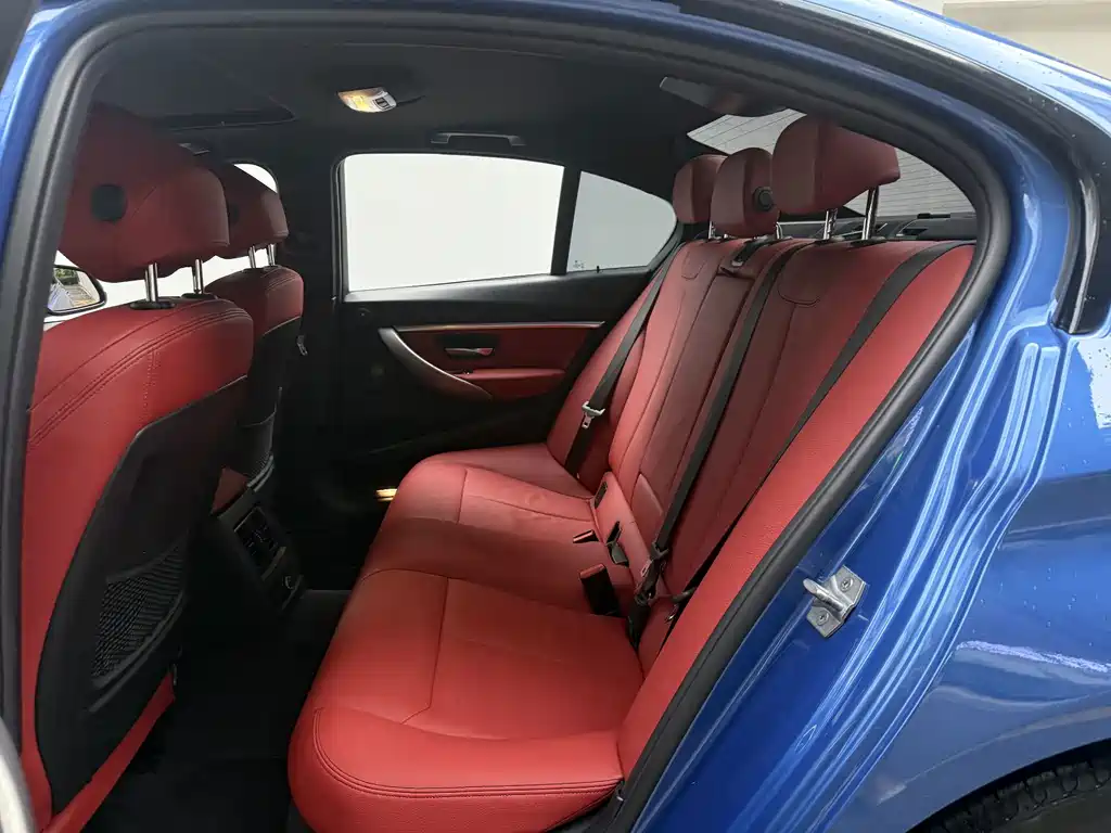 BMW 3 Series — фото 14