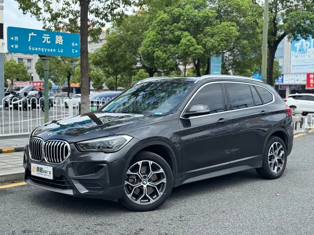 BMW X1 — фото 46