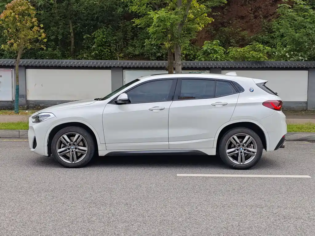 BMW X2 — фото 3