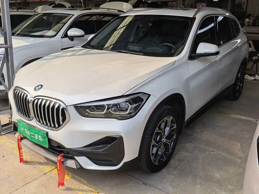 BMW X1 — фото 2