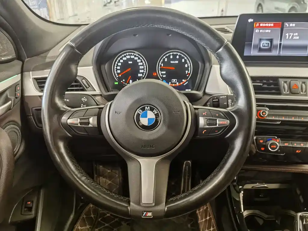 BMW X2 — фото 9