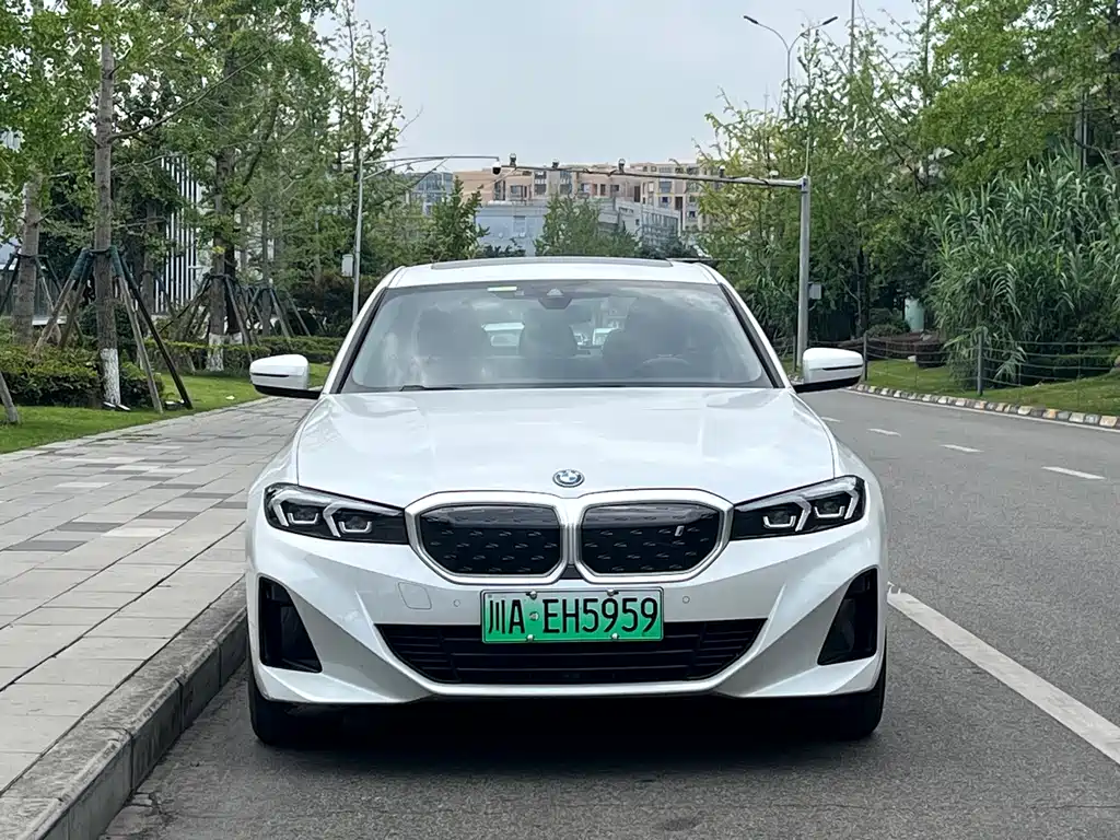 BMW i3 — фото 3