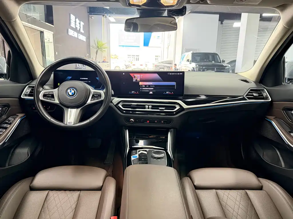 BMW i3 — фото 6