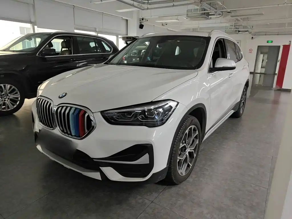 BMW X1 — фото 2