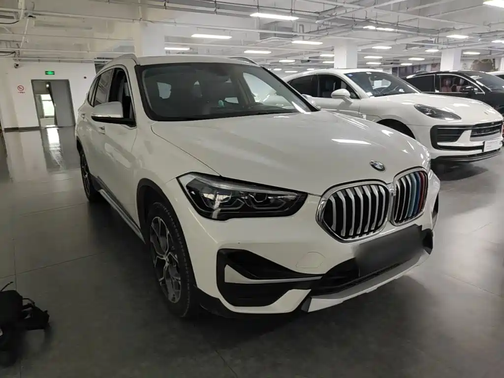 BMW X1 — фото 4
