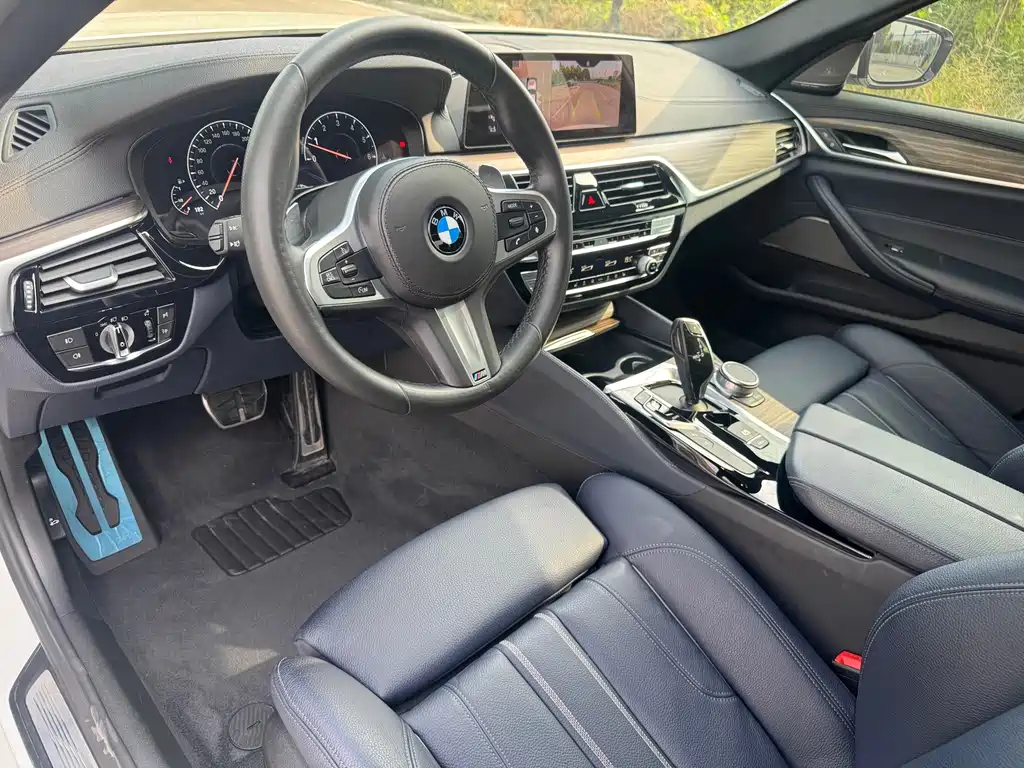 BMW 5 Series (Import) — фото 8