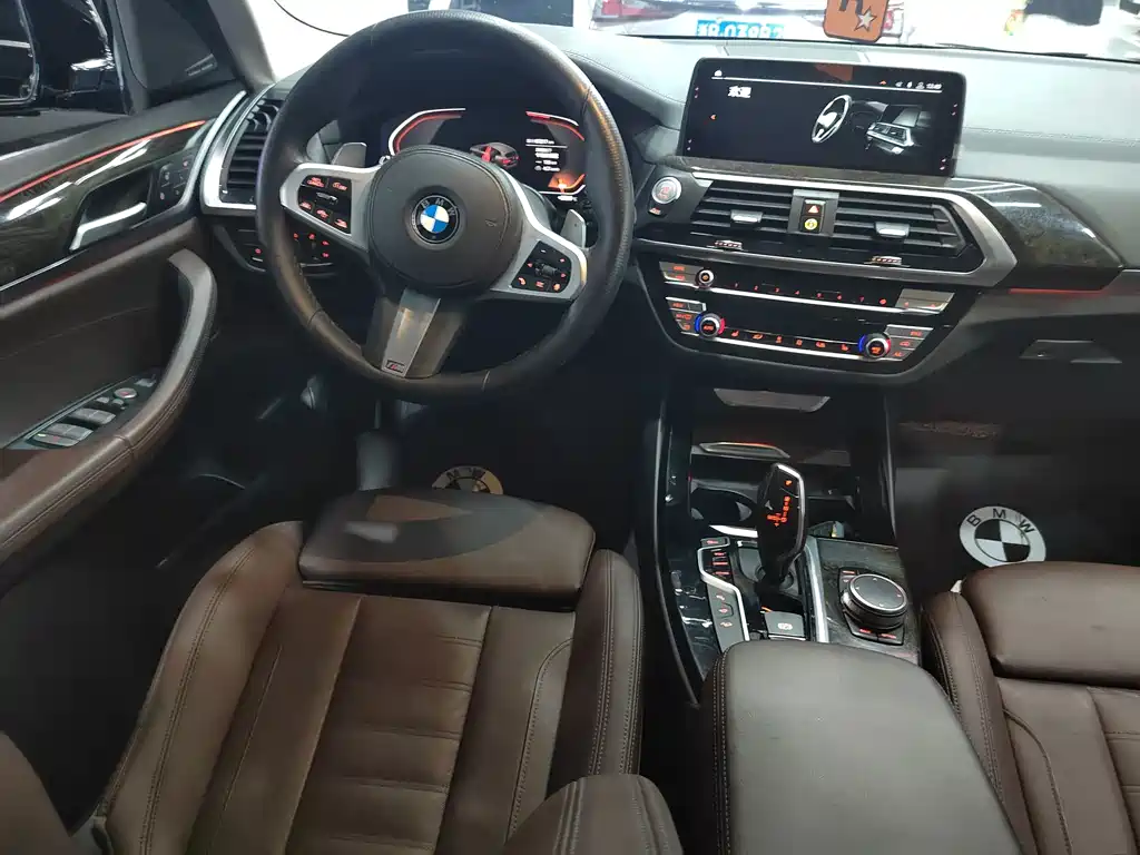 BMW X3 — фото 9