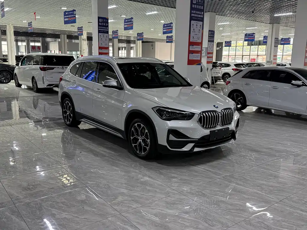 BMW X1 — фото 3