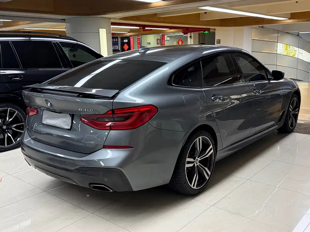 BMW 6 Series GT — фото 9