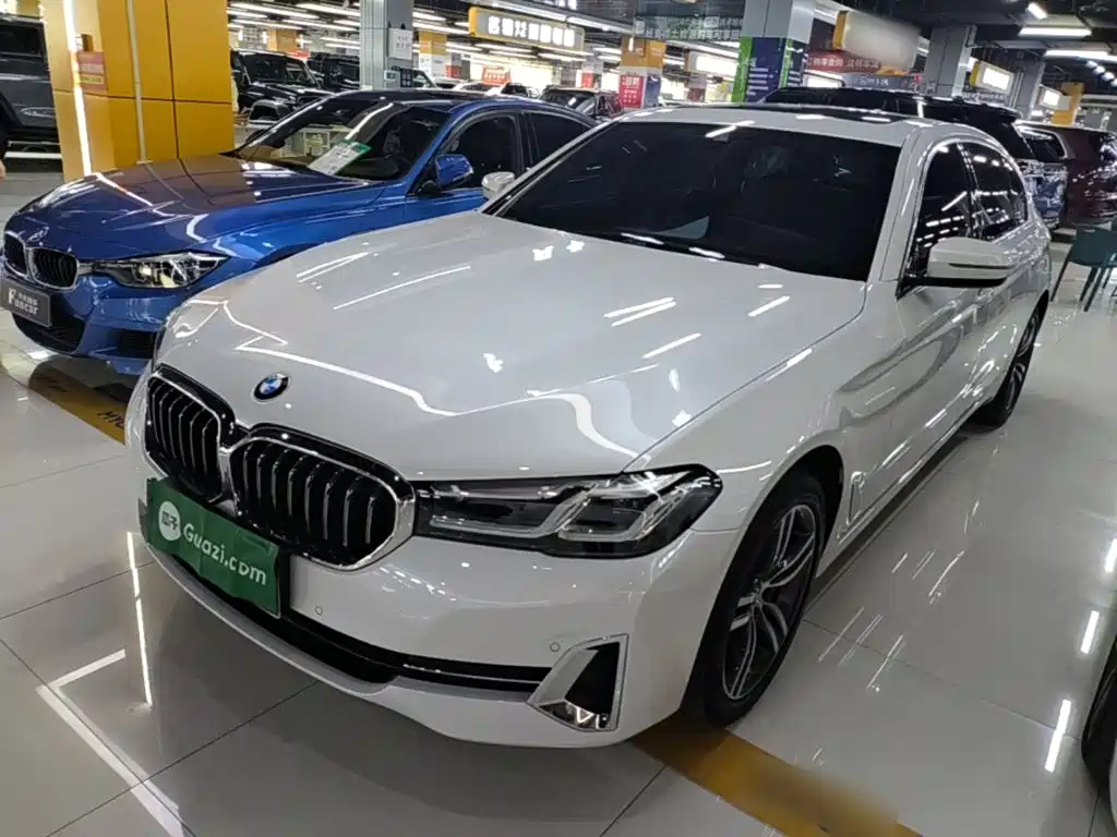 BMW 5 Series — фото 2