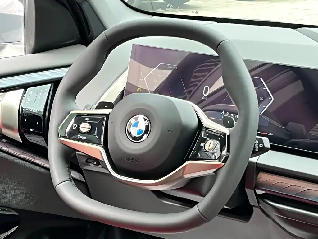 BMW X3 — фото 23