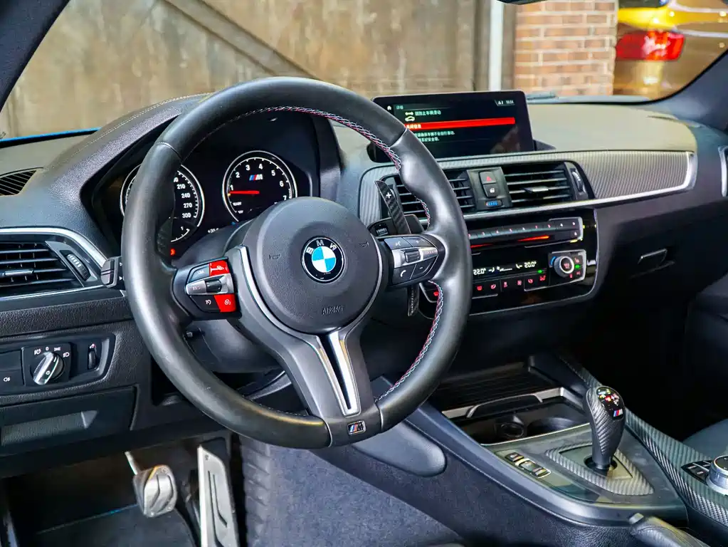 BMW M2 — фото 4