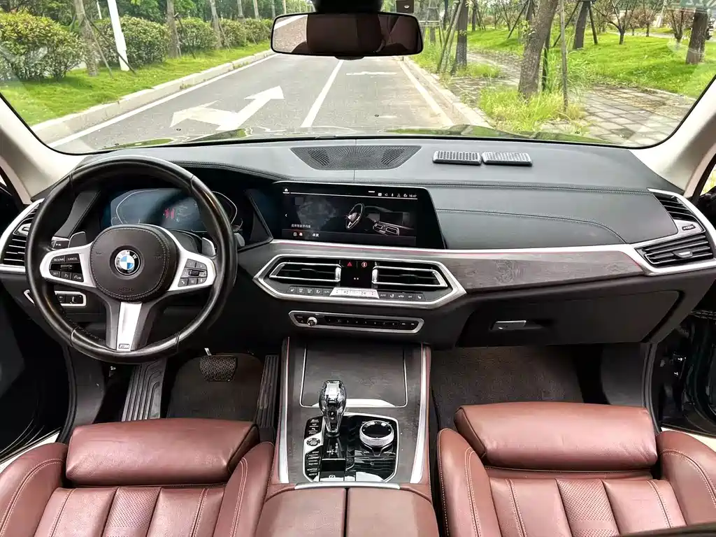 BMW X5 (Import) — фото 6