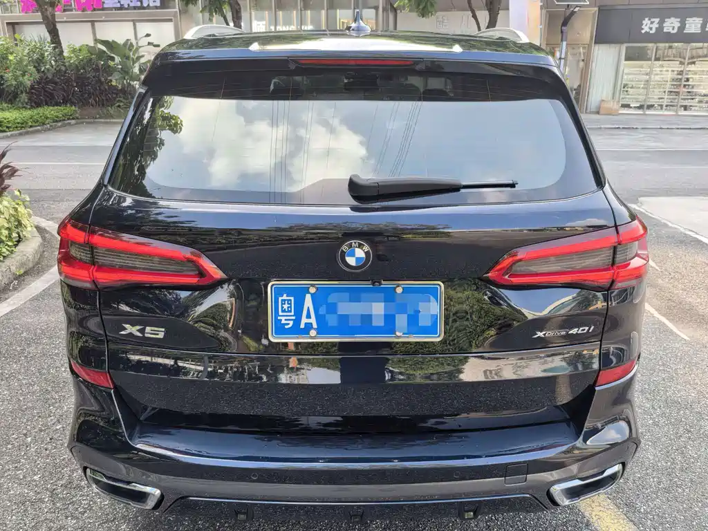 BMW X5 (Import) — фото 5