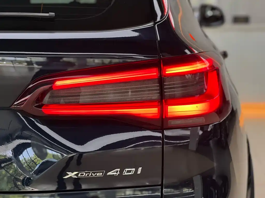 BMW X5 (Import) — фото 18