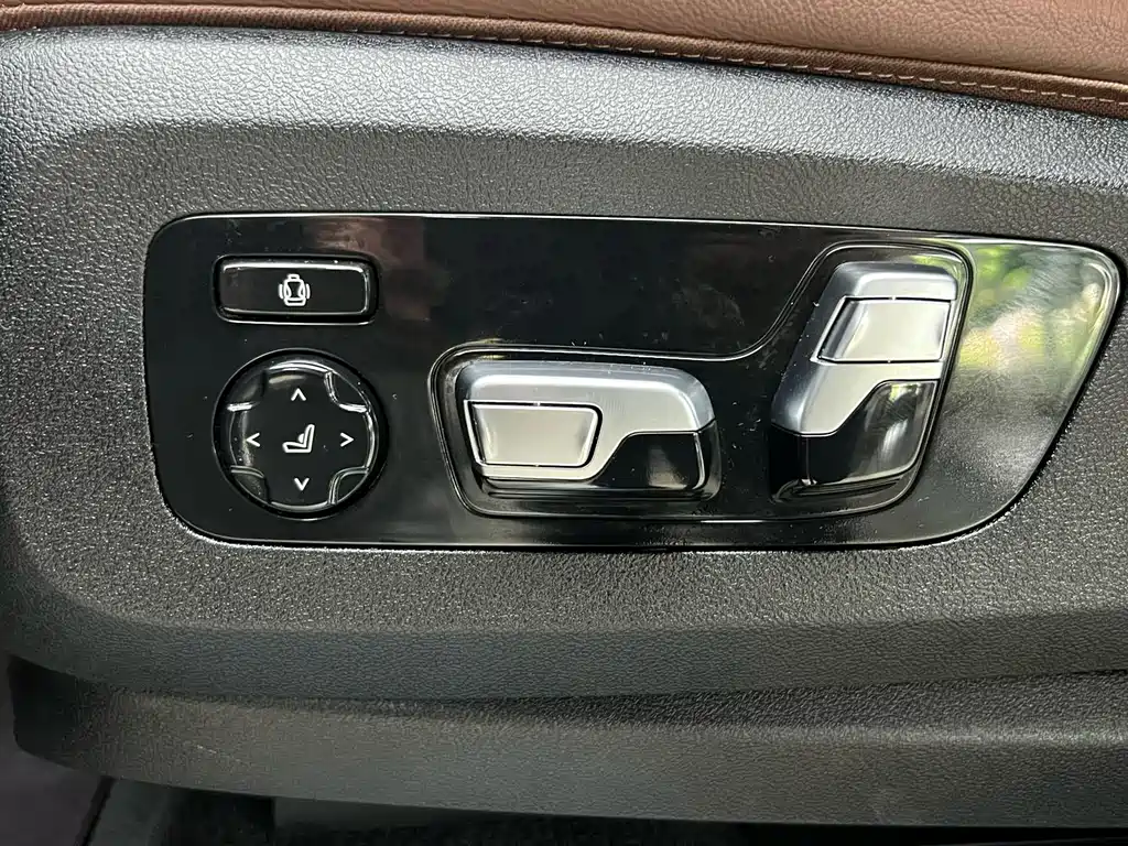 BMW X5 (Import) — фото 20