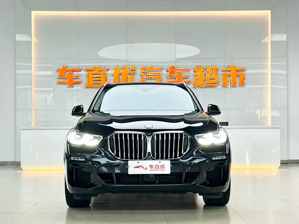 BMW X5 (Import) — фото 3