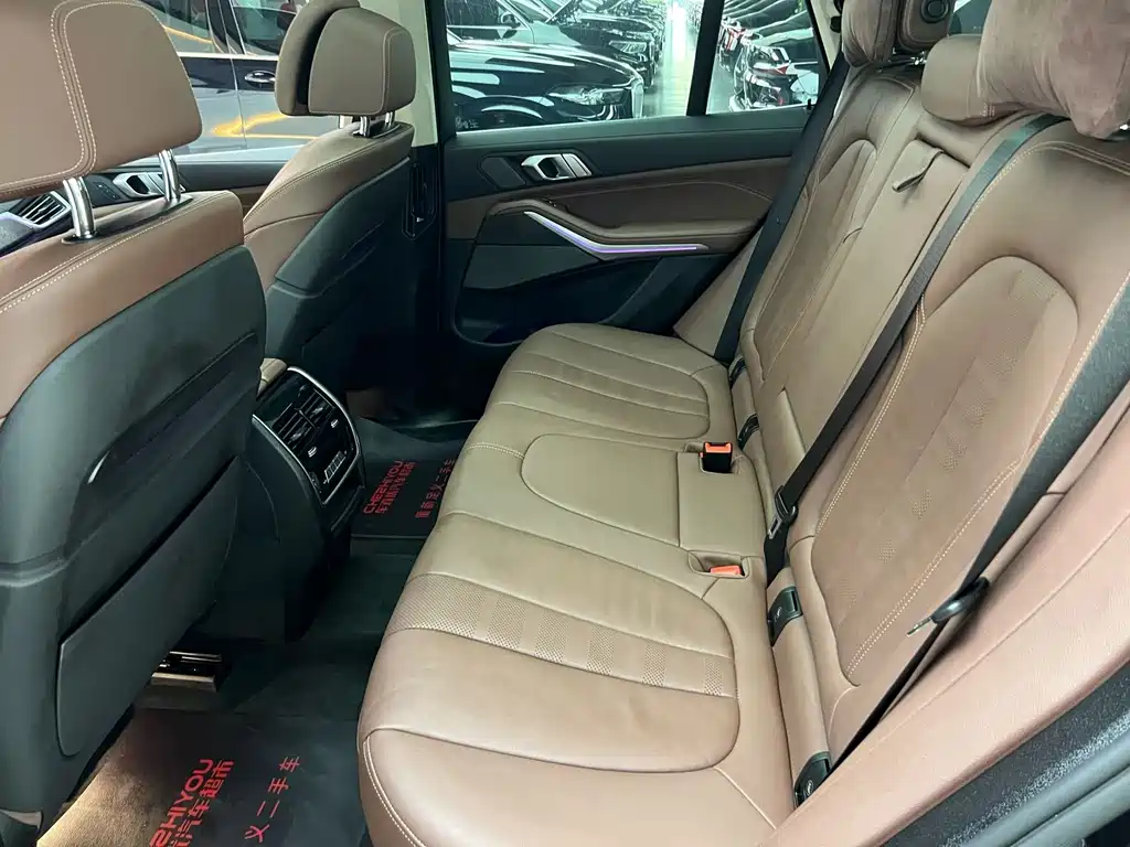 BMW X5 (Import) — фото 10