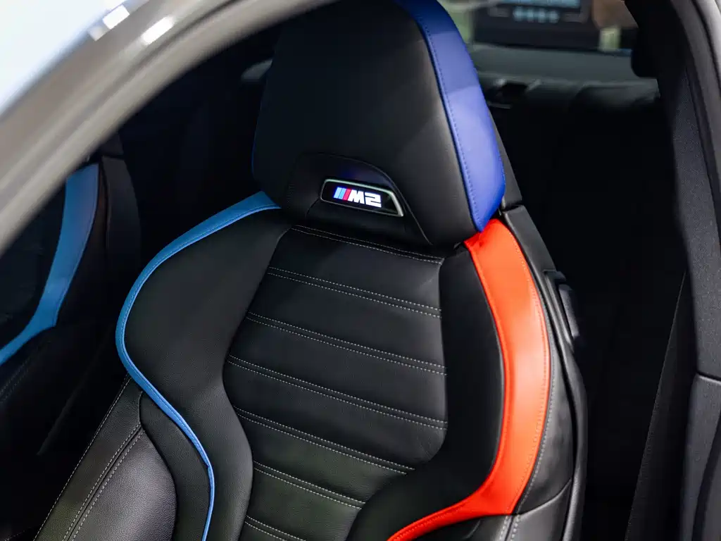 BMW M2 — фото 11