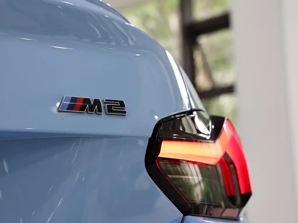 BMW M2 — фото 7