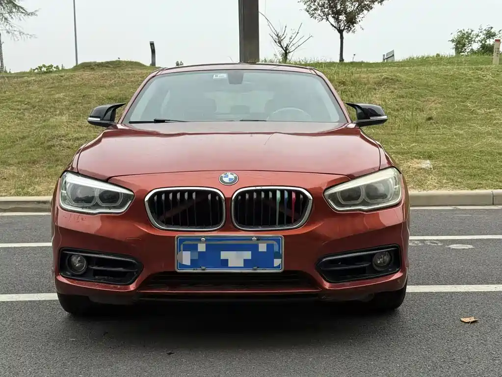 BMW 1 Series (Import) — фото 2