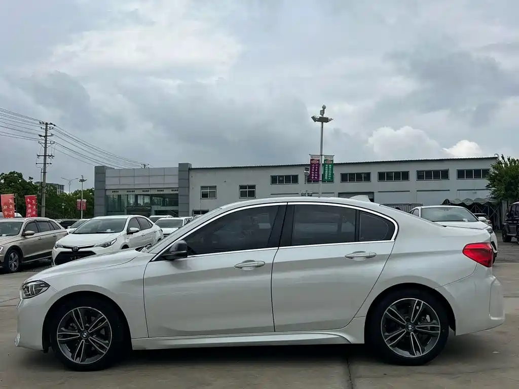 BMW 1 Series — фото 2