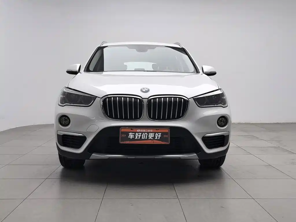 BMW X1 — фото 3