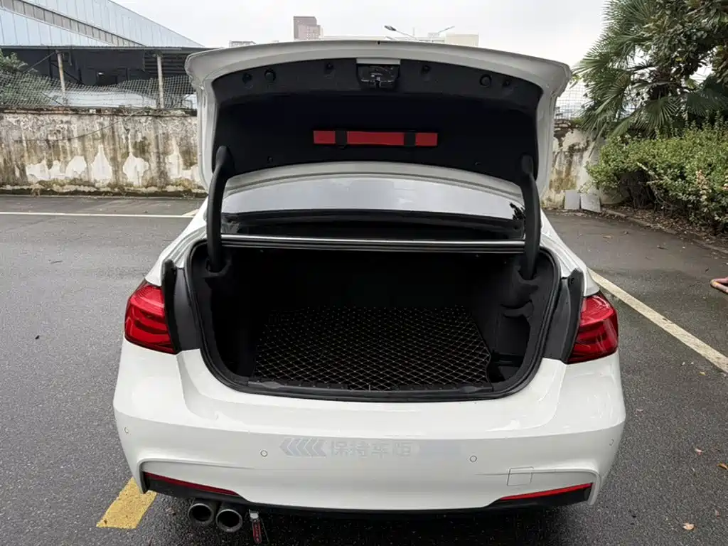 BMW 3 Series — фото 10