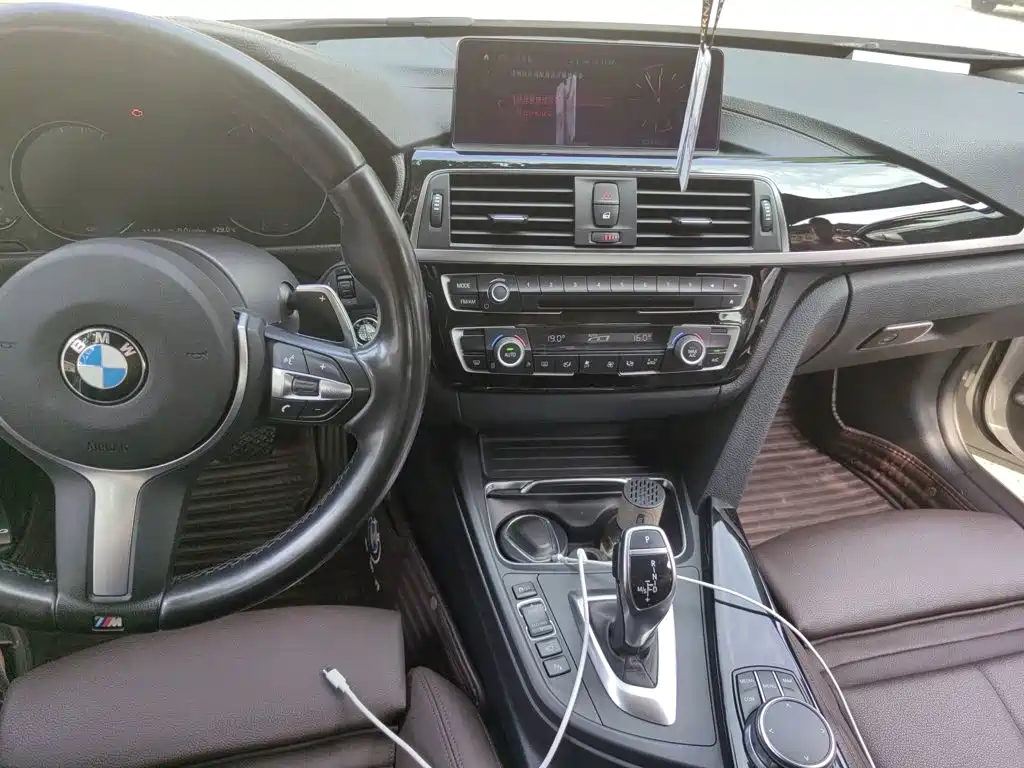 BMW 3 Series — фото 10