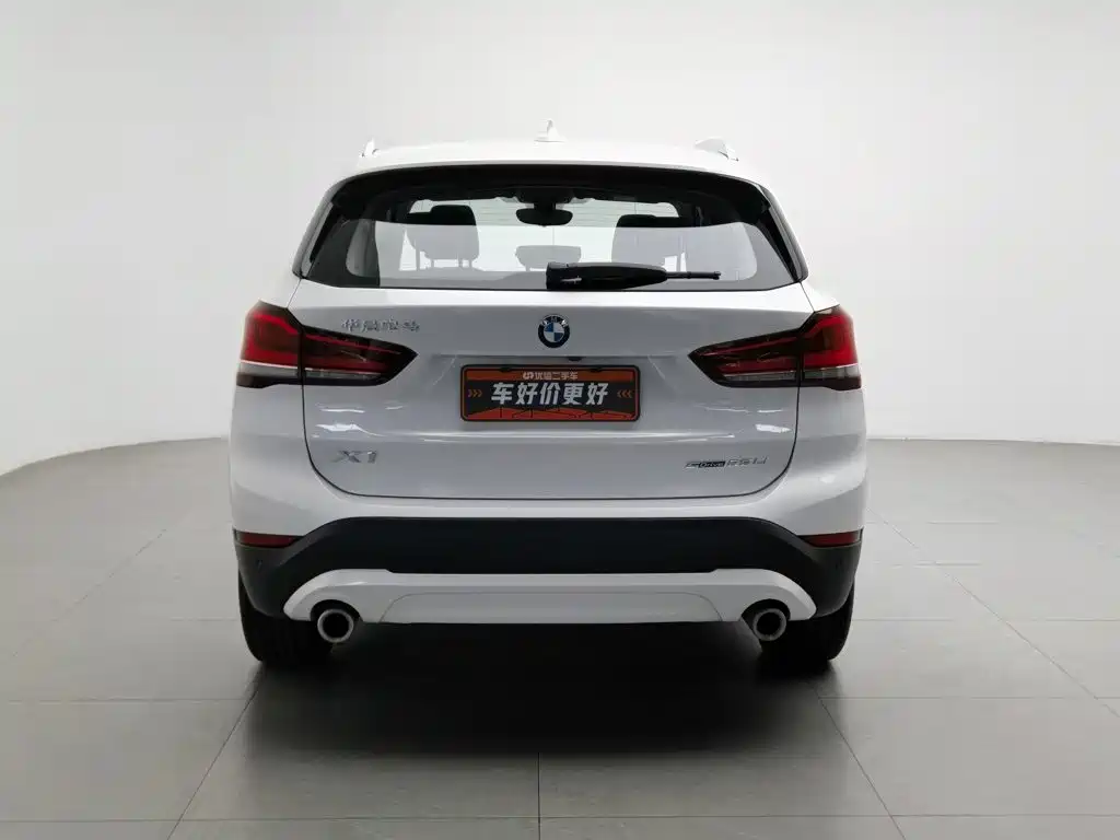 BMW X1 — фото 4