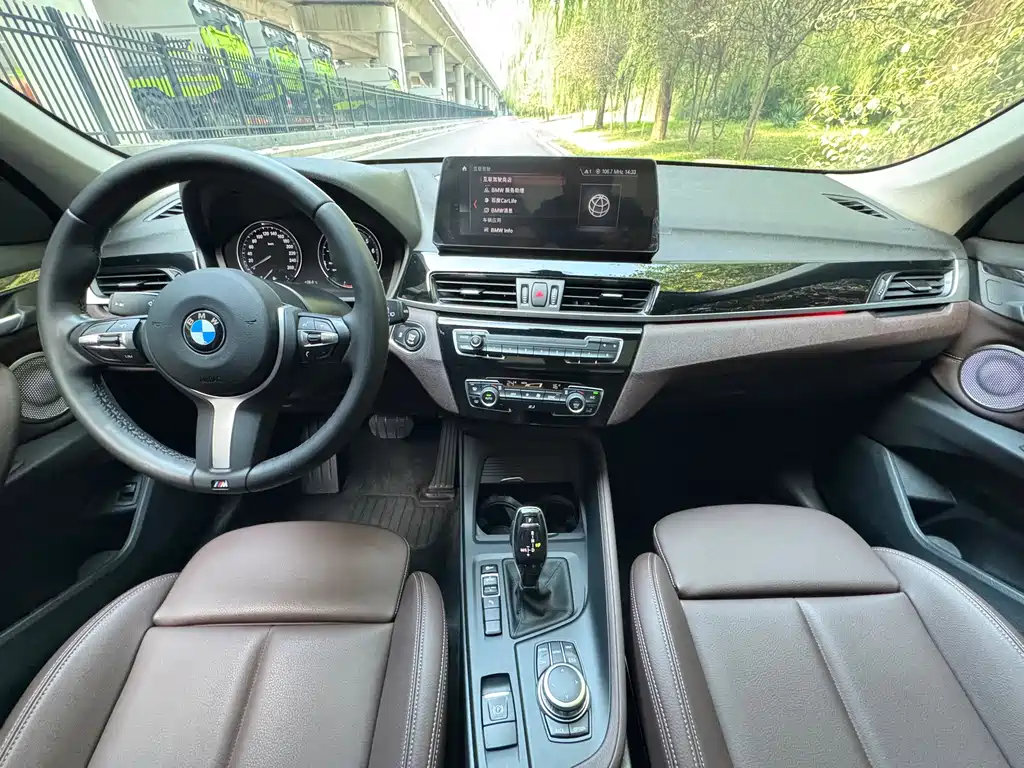 BMW X1 — фото 17