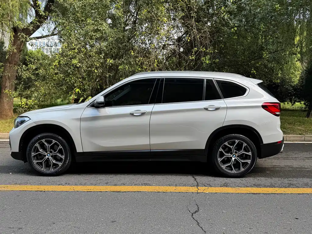 BMW X1 — фото 4