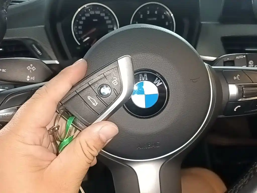BMW X2 — фото 9