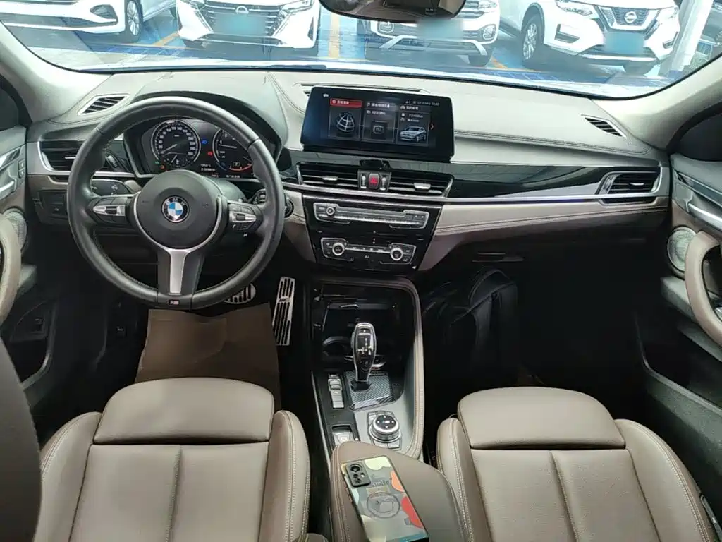 BMW X2 — фото 10