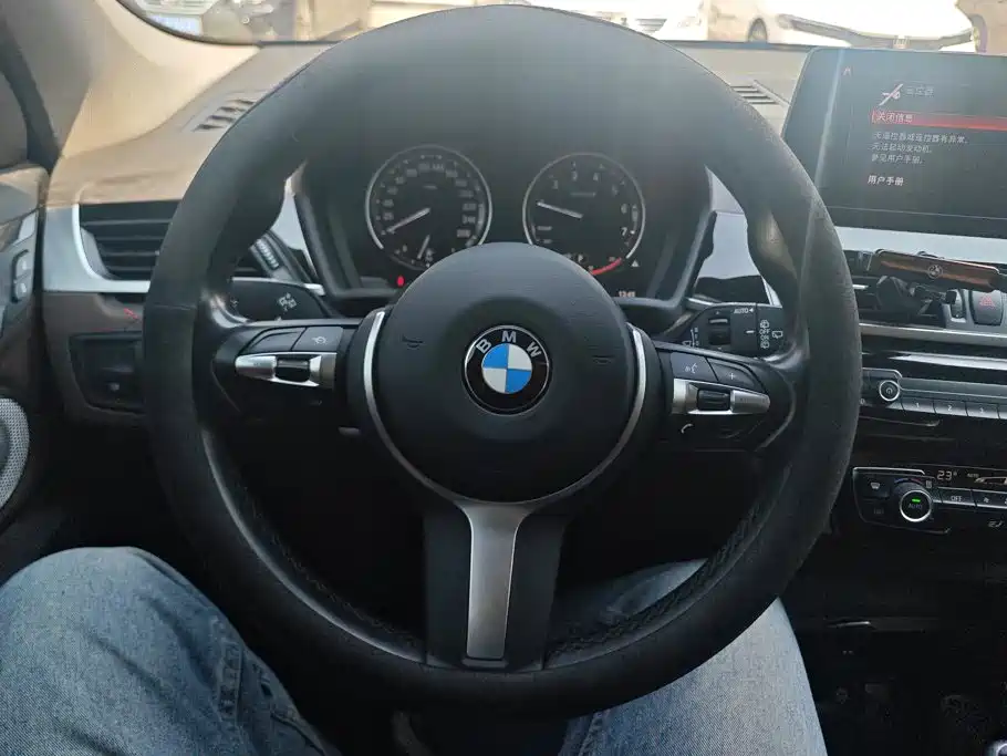 BMW X1 — фото 14