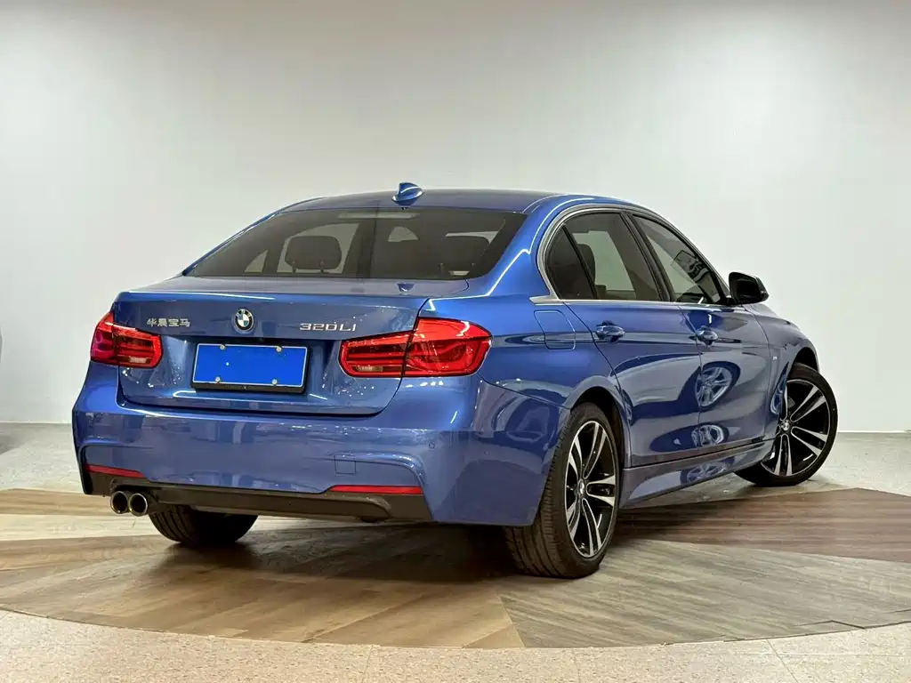 BMW 3 Series — фото 4