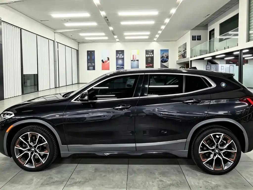 BMW X2 — фото 7