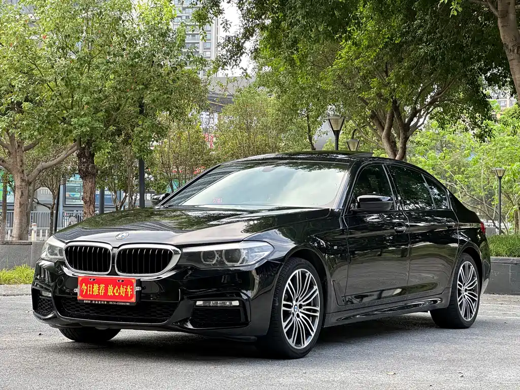 BMW 5 Series — фото 3
