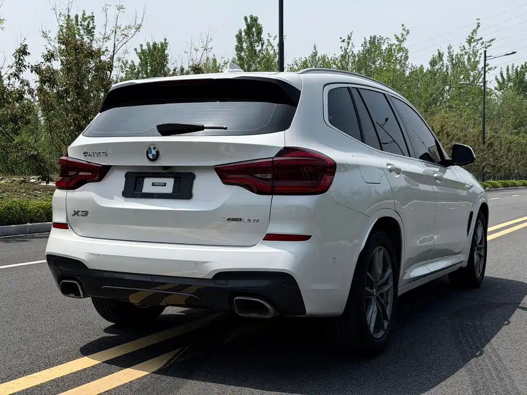 BMW X3 — фото 22