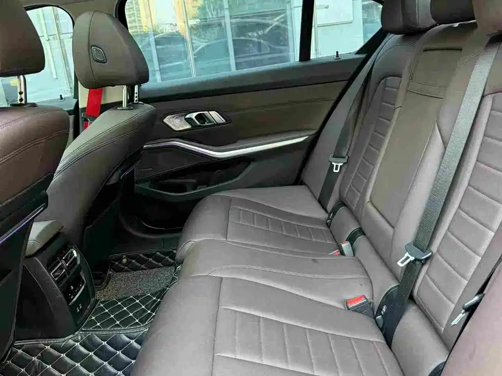 BMW 3 Series — фото 10