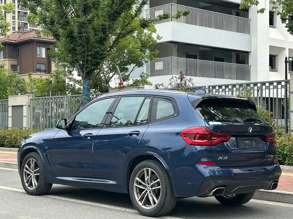 BMW X3 — фото 3