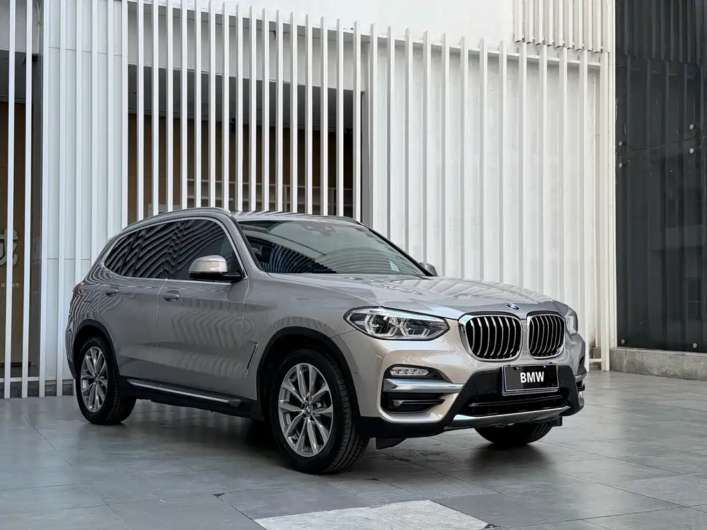 BMW X3 — фото 3