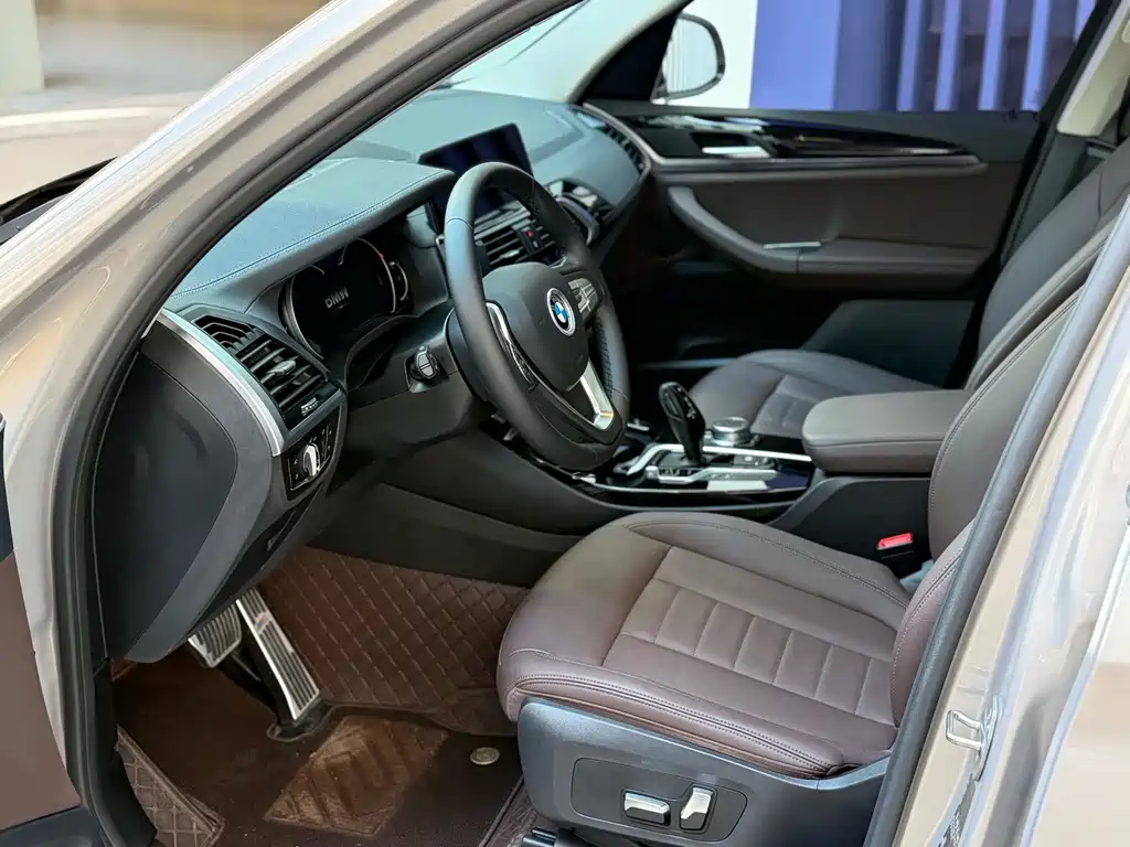 BMW X3 — фото 4