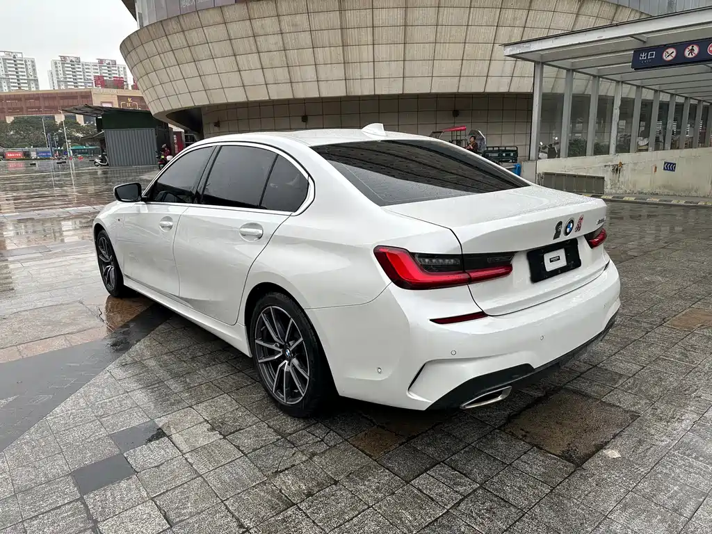 BMW 3 Series — фото 13