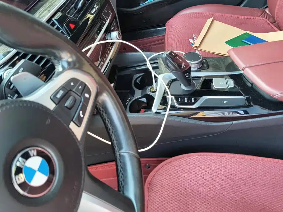 BMW 5 Series — фото 16