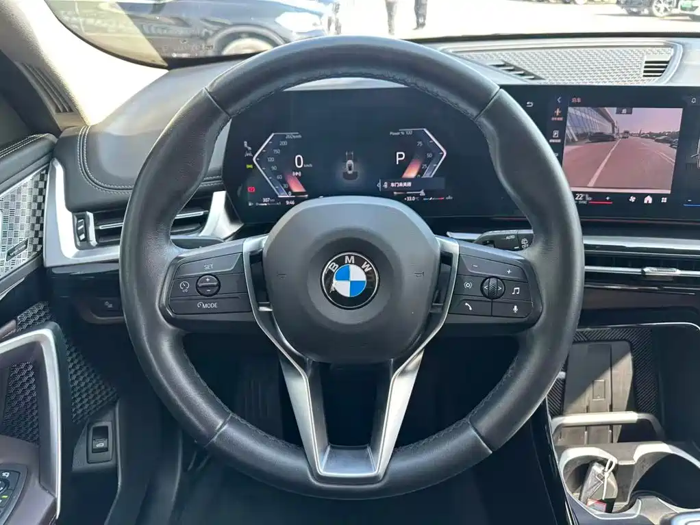 BMW X1 — фото 14
