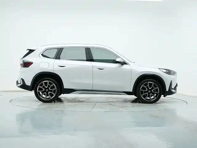 BMW X1 — фото 15