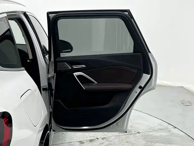 BMW X1 — фото 28